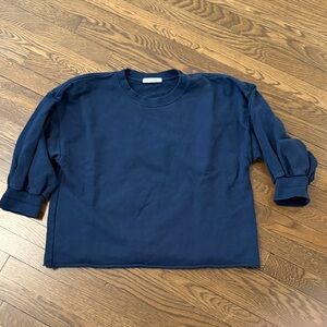 Perfect white tee Navy Boxy Crewneck Sweatshirt navy large